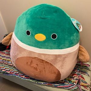 24” Avery Squishmallow